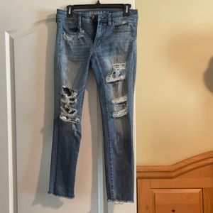 Distressed jegging crop 👖